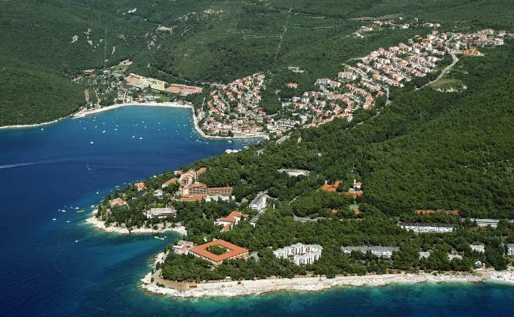 Studio Apartment Close To The Sea Rabac Exterior foto